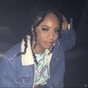 Meet your Posher, Destiny